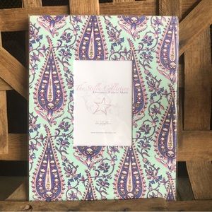 New 11 x 14 Designer Fabric mat with a opening for 5 x 7 image comes shr…